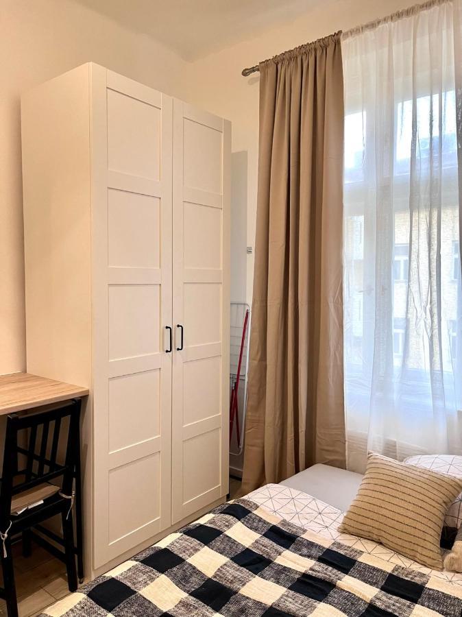 Quiet Apartment Close To Center Prag Exterior foto